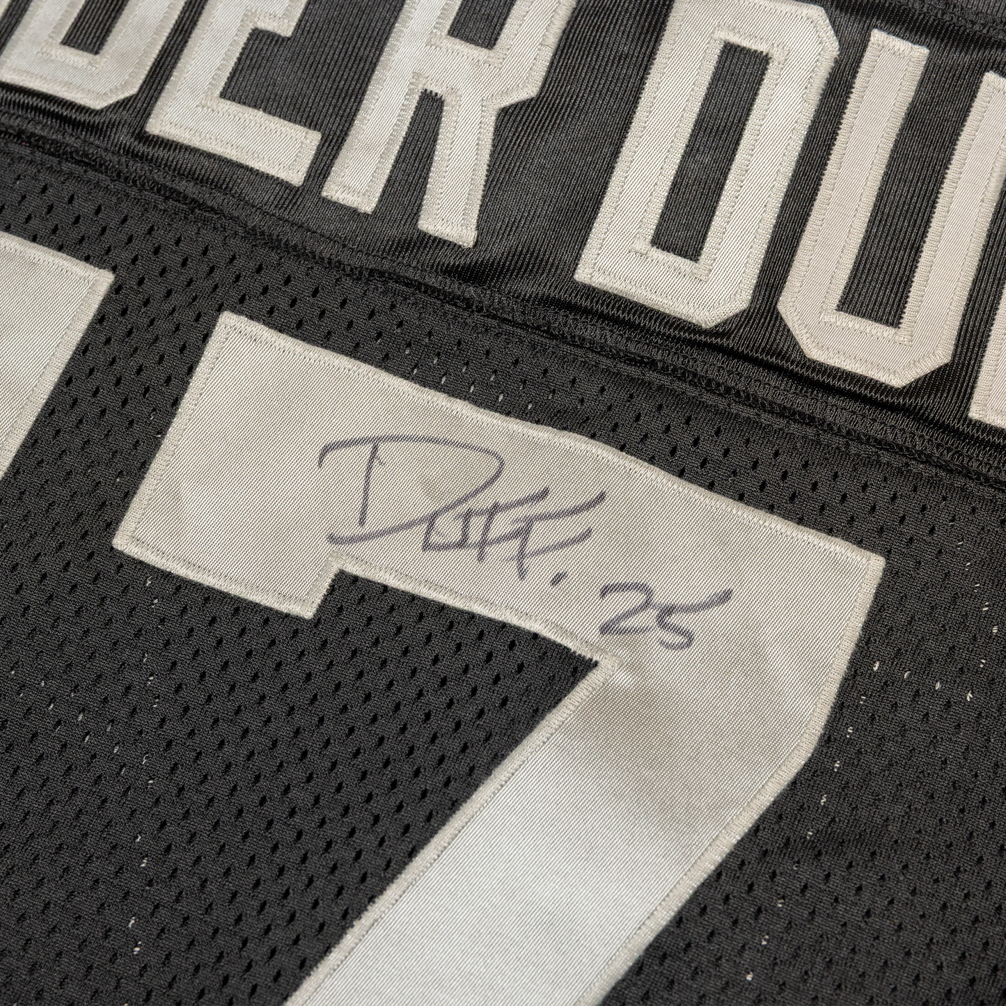 NFL Raiders 17 Jersey - Signed - Signed